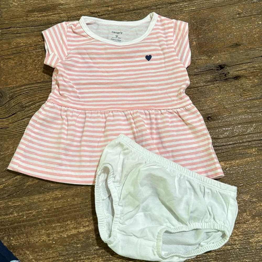 Carter’s‎ 4 Piece Outfit Set